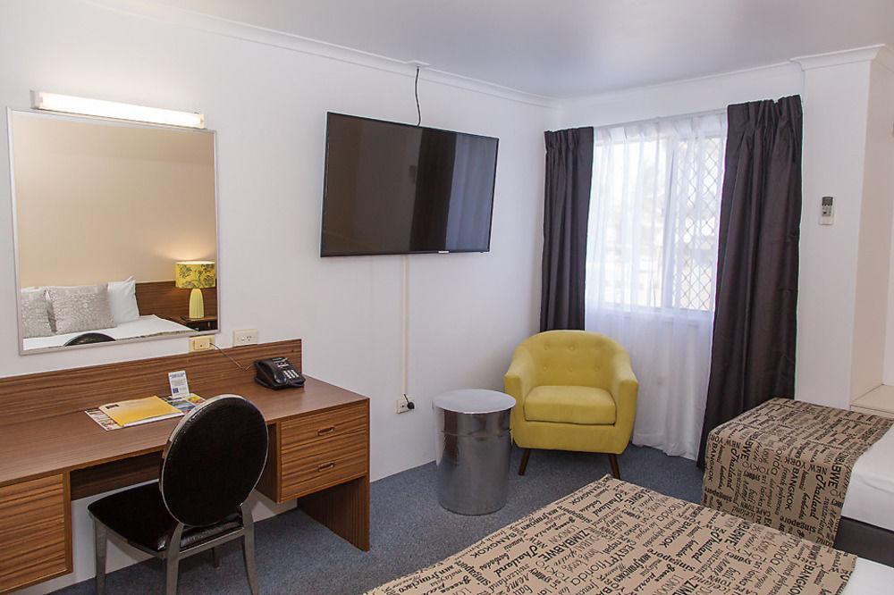 רוקהמפטון Hampton Villa Motel מראה חיצוני תמונה